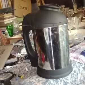 Almond cow plant based milk maker